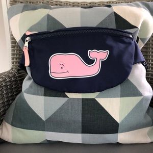 NWOT vineyard vines for Target Whale Fanny Pack